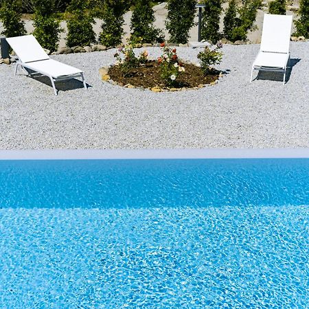 Bioagriturismo Antica Sena Milici Екстериор снимка