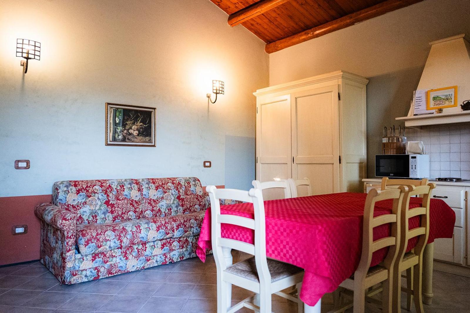 Bioagriturismo Antica Sena Milici Екстериор снимка